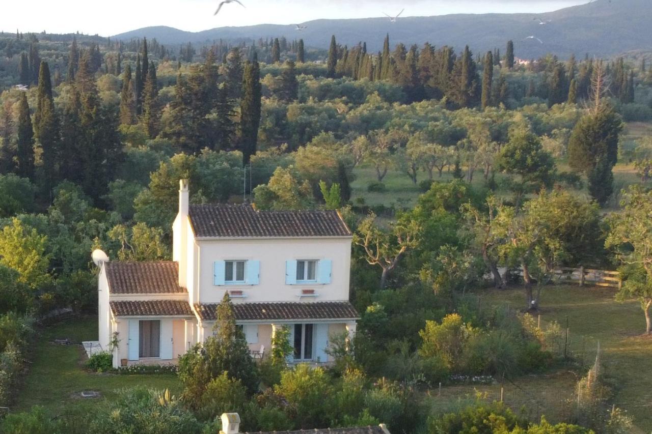 Villa Aroggia Farm Xanthátai Esterno foto